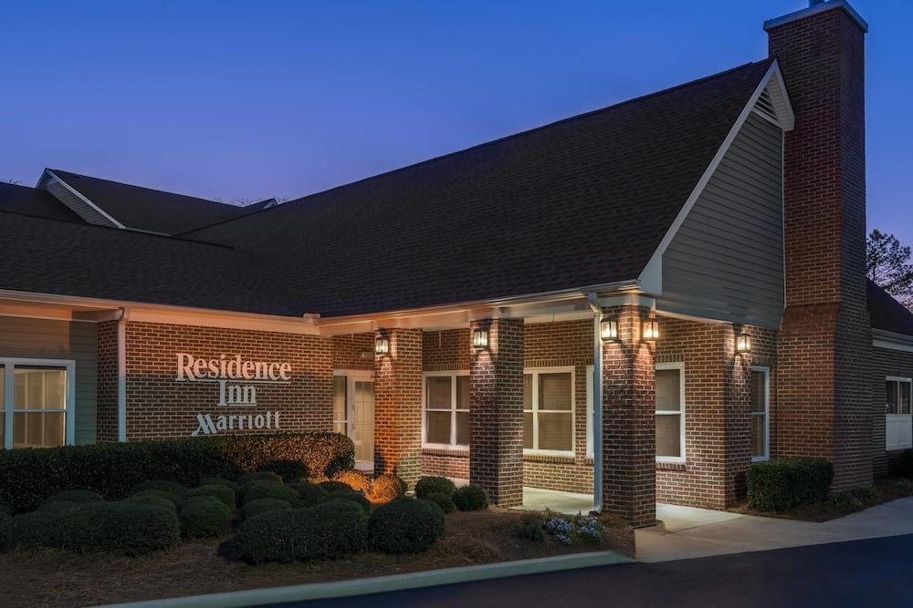 Courtyard By Marriott Macon Hotel Exterior photo